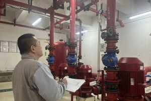 重庆“钞票雨”事件  关键时刻体现物业人的责任与担当