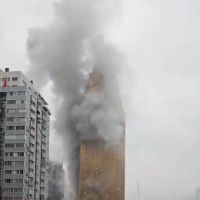 重庆喜来登大酒店冒出浓烟  一度引发周边交通拥堵