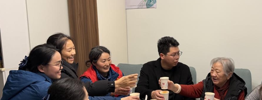 暖心年夜饭 碧服陪伴｜碧桂园服务重庆党群